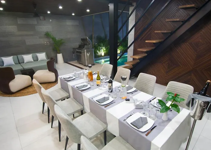 4br Kamis - Minggu * Seminyak