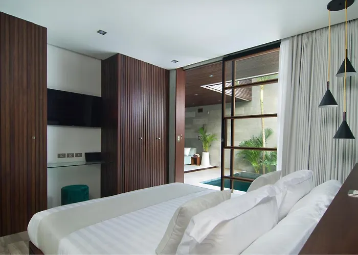4br Kamis - Minggu Villa *